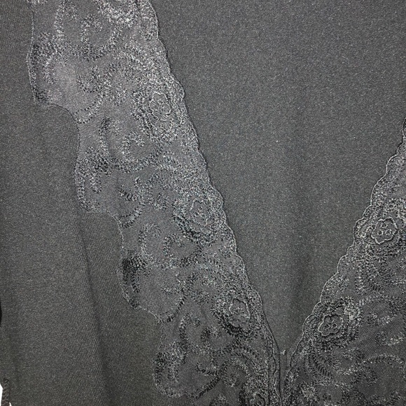 White House Black Market sweater - Picture 2 of 3